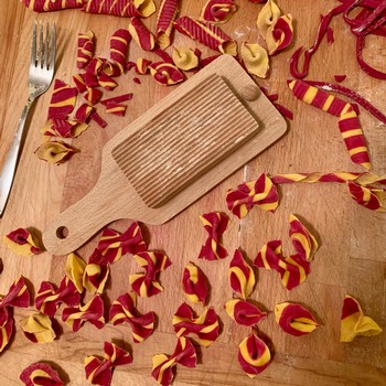 Make Colorful Pasta Like an Italian Grandmother